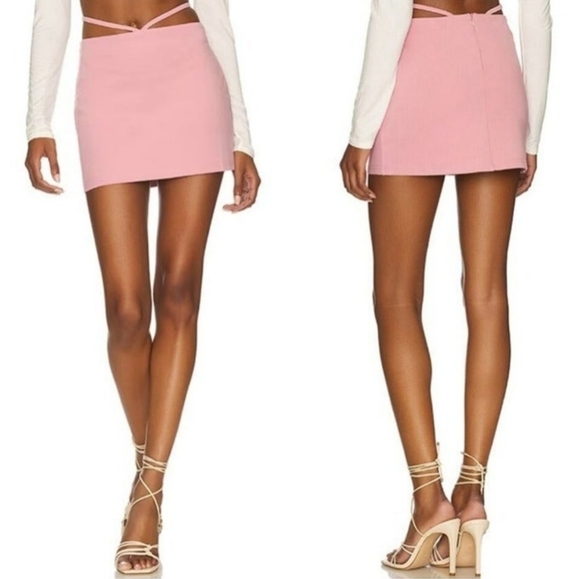 Superdown Tamella Mini Skirt Size Medium Pink Cut Out Barbie Barbiecore - Picture 1 of 6